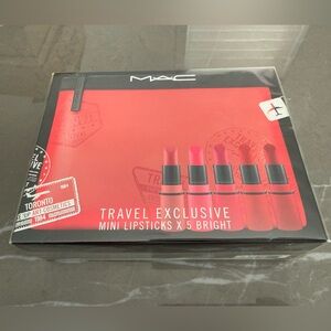 MAC TRAVEL EXCLUSIVE - MINI LIPSTICK KIT: BRIGHT - 5 COLOURS & MAKEUP BAG